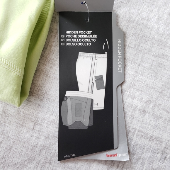 🆕️UNDER ARMOUR Compression Tight Capris Athletic Legging SZ Medium - Picture 9 of 11